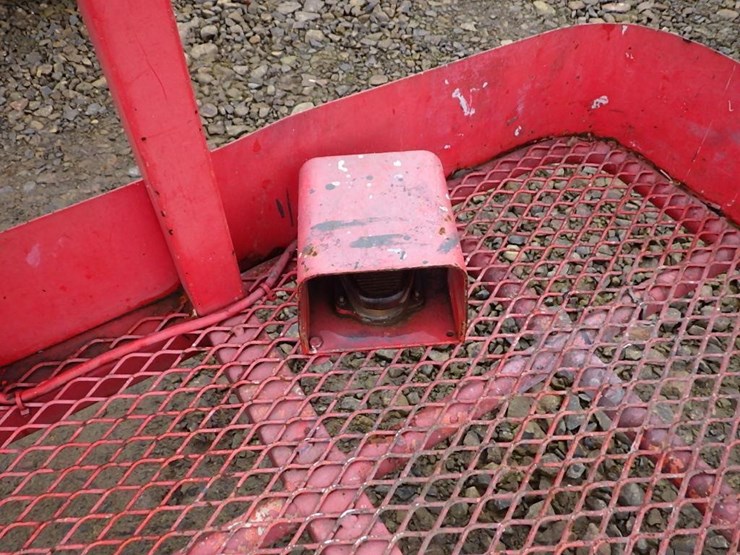 articulating-boom-lift-image-14