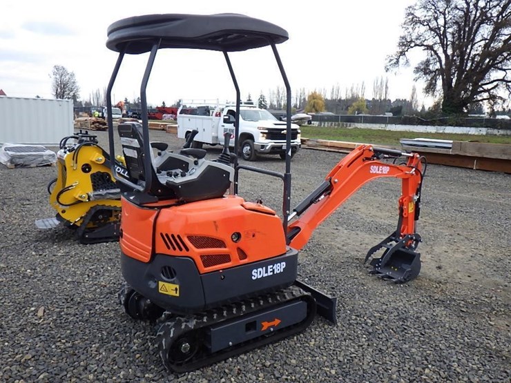 2025-sdlanch-sdle18p-hydraulic-excavator-image-3