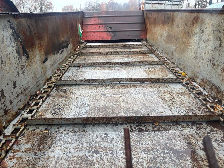 manure-spreader-image-9