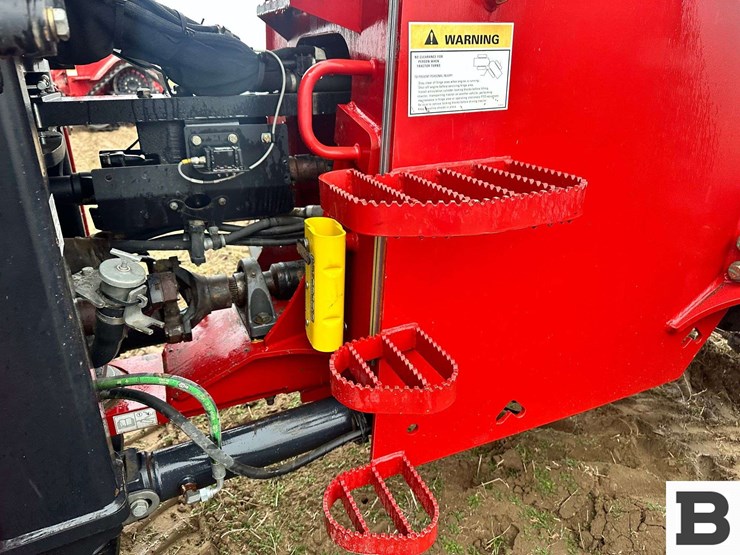 case-ih-400-image-47