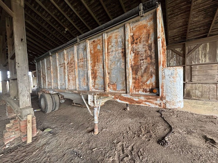 1986-fruehauf-28ft-image-1