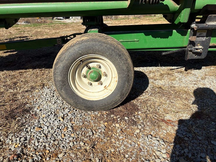 unverferth-35'-header-cart-image-2