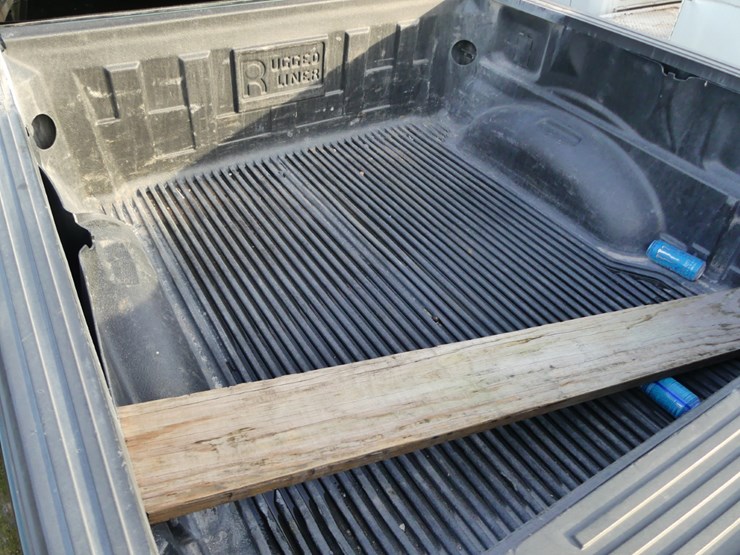 2021-ford-f150-xl-image-7