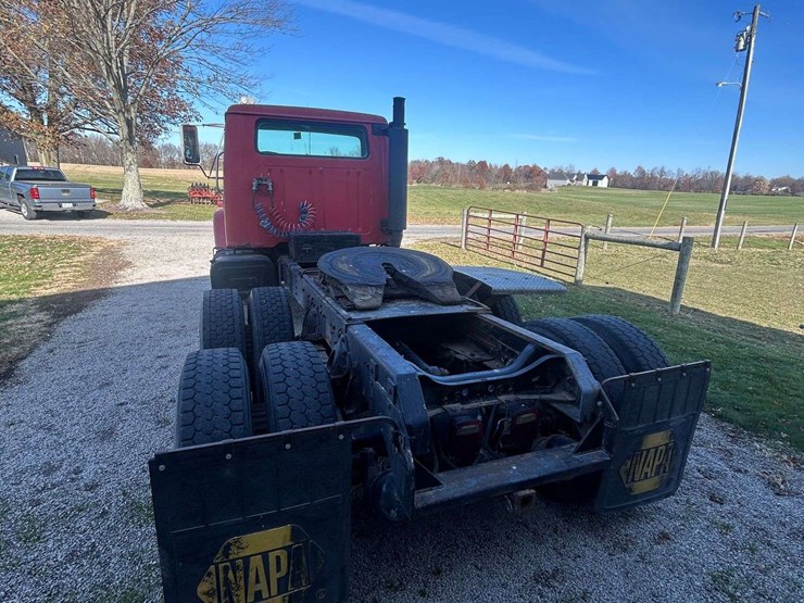 1980-international-loadstar-image-3