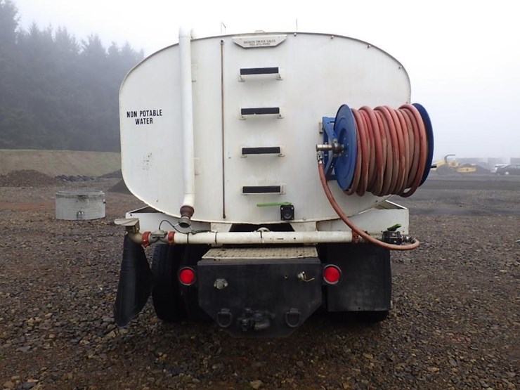 peterbilt-357-image-6