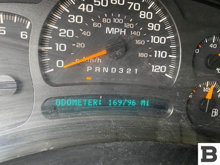 2006-gmc-sierra-2500-image-36