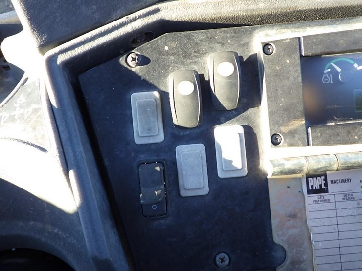 deere-310sj-image-35