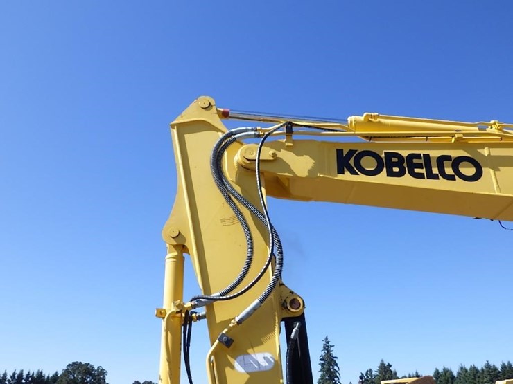 kobelco-sk85cs-3e-image-11