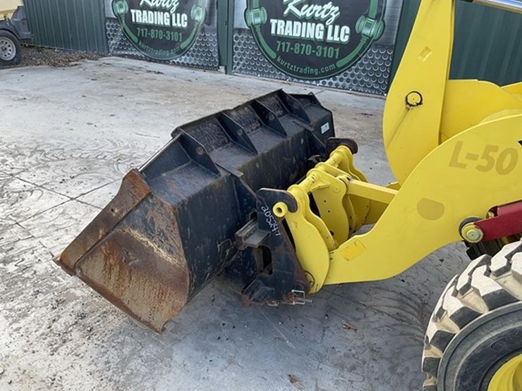 2016-yanmar-v8-image-10