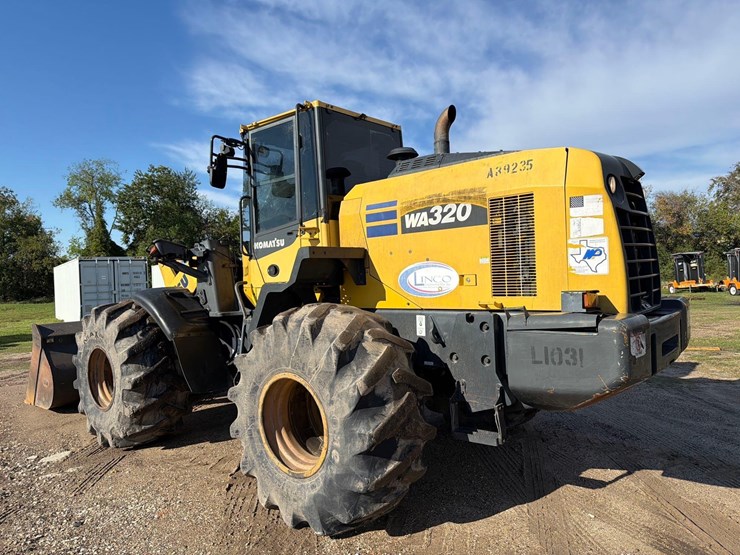 2020-komatsu-wa320-8-image-5