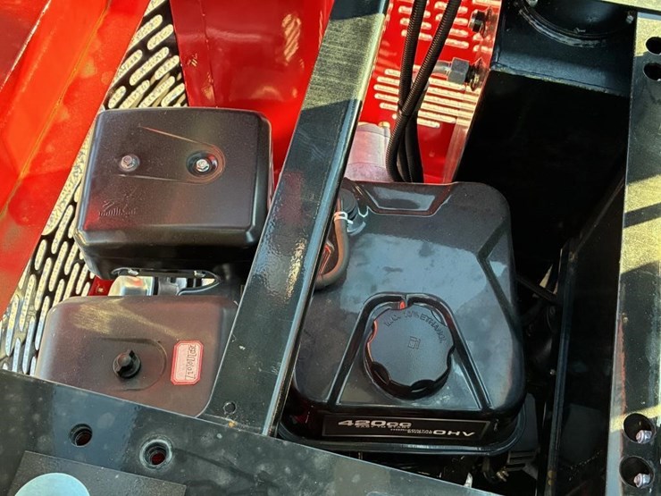 2025-miva-vc13c-excavator-image-15