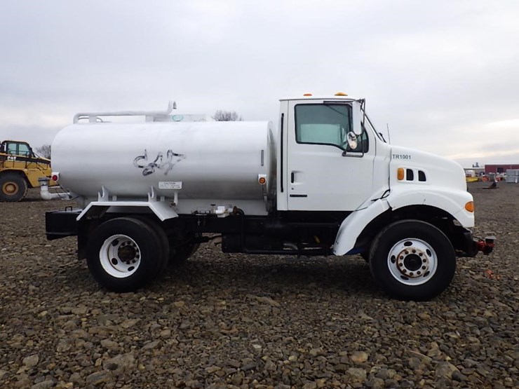 1999-ford-sterling-s/a-water-truck-image-4