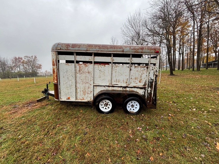 12ft-monarch-livestock-trailer-image-16