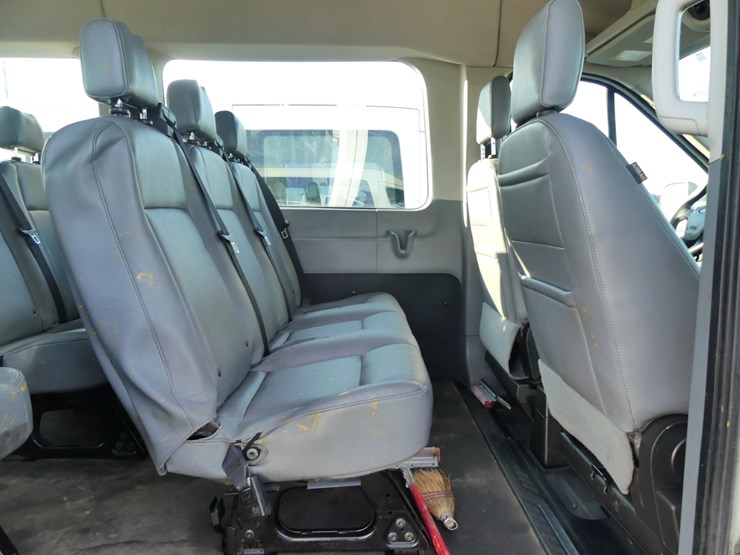 2018-ford-transit-image-8