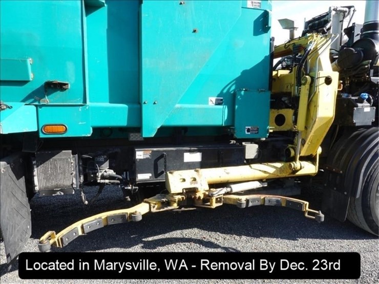 2015-wayne-curbtender-image-7