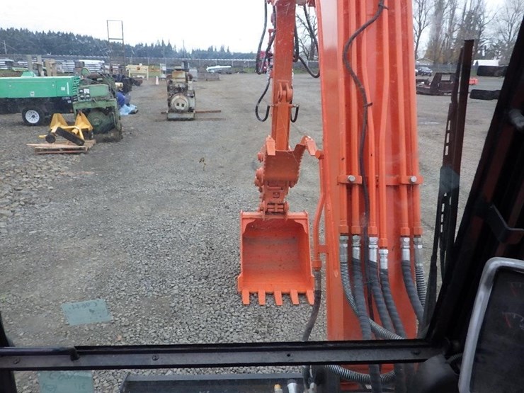 2022-doosan-sx60-9c-hydraulic-excavator-image-30