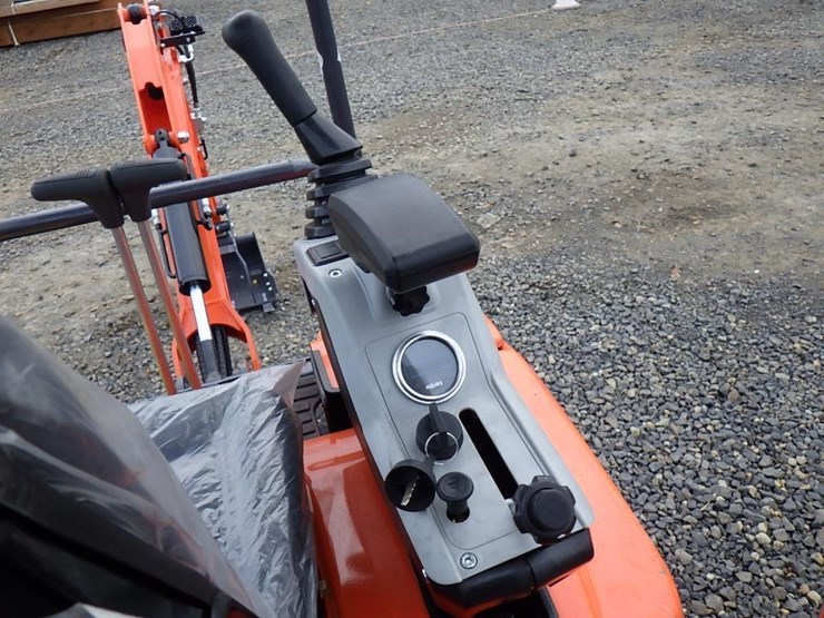 2025-sdlanch-sdle18p-hydraulic-excavator-image-21