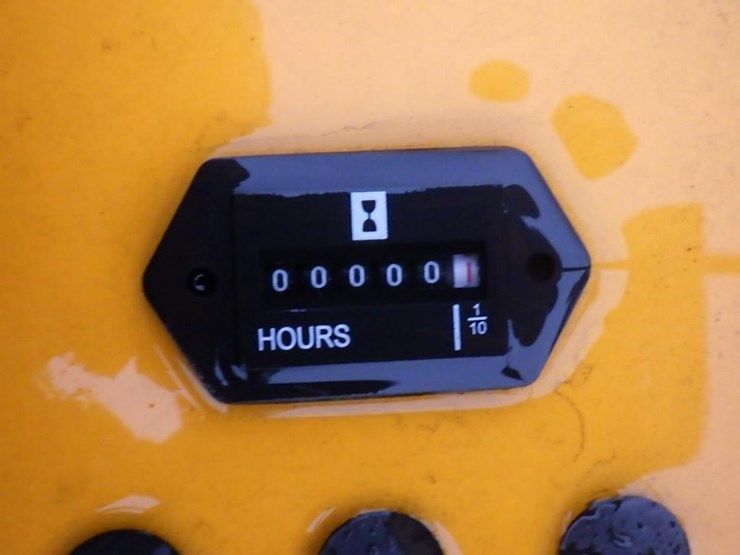 2025-vicsec-15-y-hydraulic-excavator-image-24