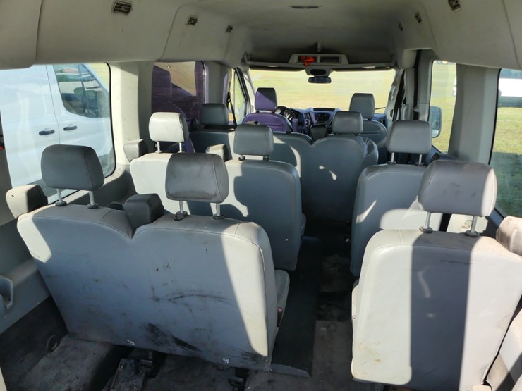 2017-ford-transit-image-5