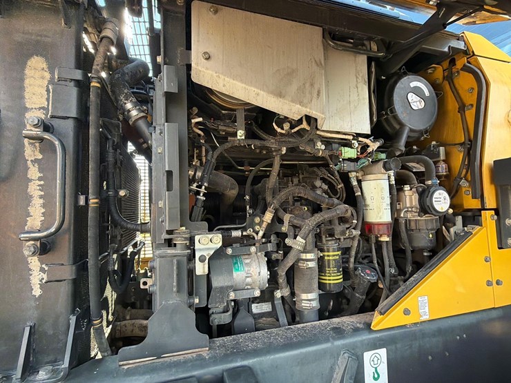 2020-komatsu-wa320-8-image-7