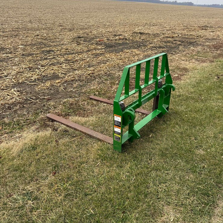 Frontier Pallet Forks