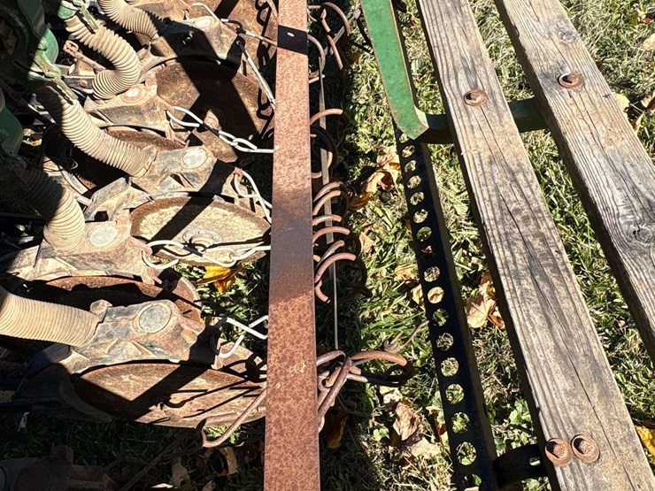 john-deere-8300-image-4