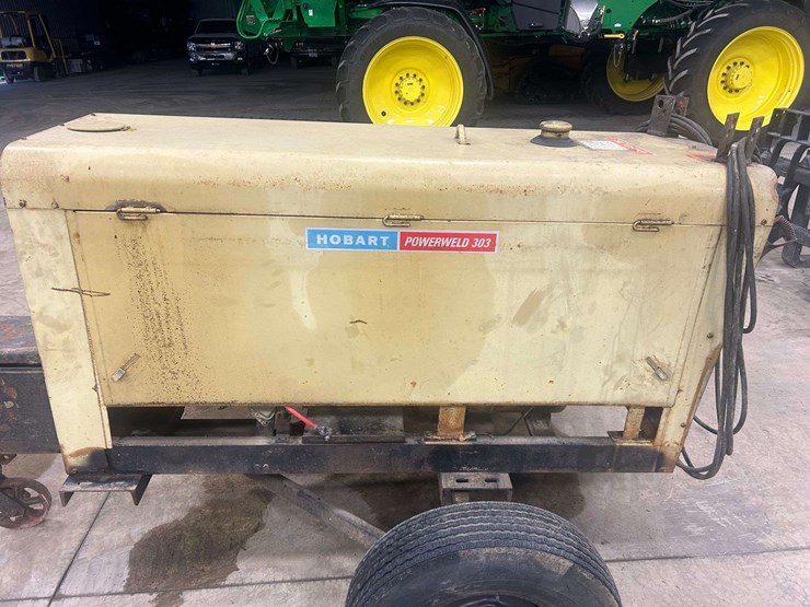 hobart-powerweld-303-portable-welder-image-7