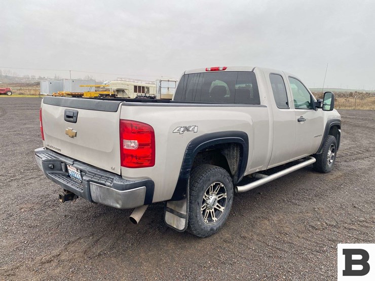 2008-chevrolet-2500-image-5