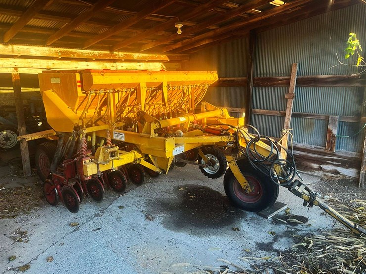 haybuster-107-image-1