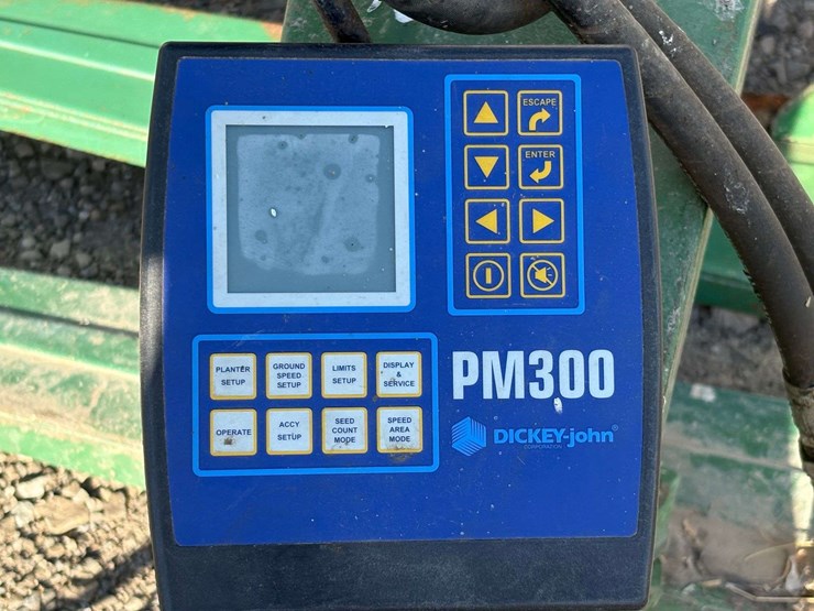 john-deere-7000-image-2