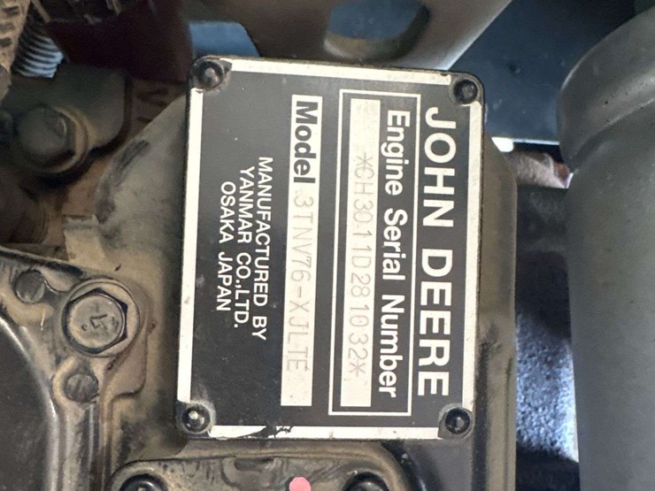 john-deere-x740-image-5