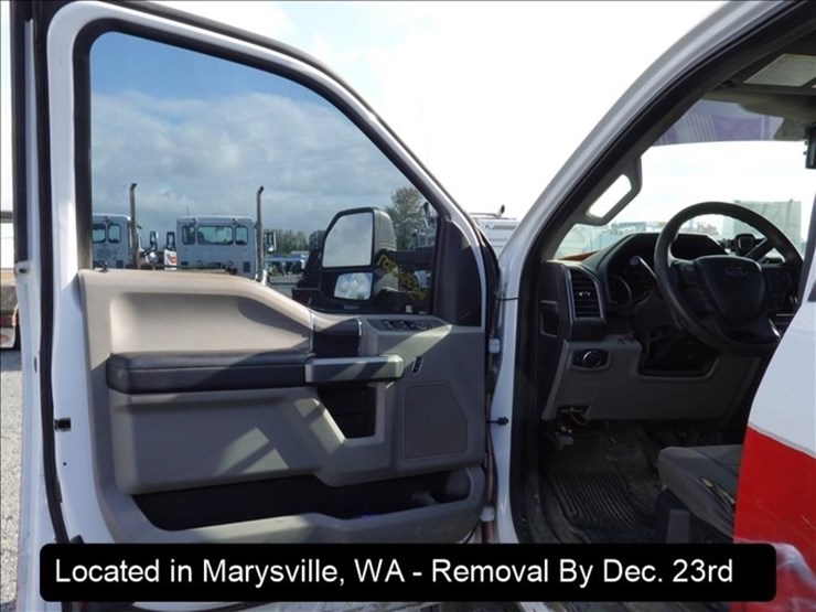 2018-ford-f550-image-19