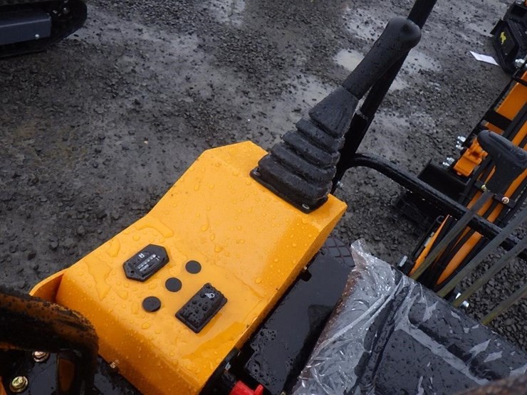 2025-vicsec-15-hydraulic-excavator-image-23