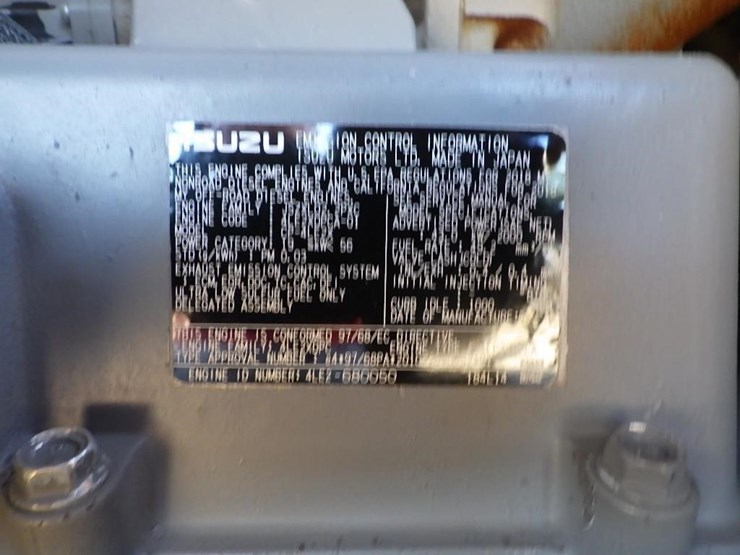 kobelco-sk85cs-3e-image-25