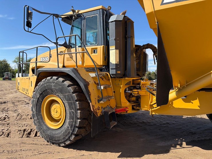 2016-bell-b50d-image-10