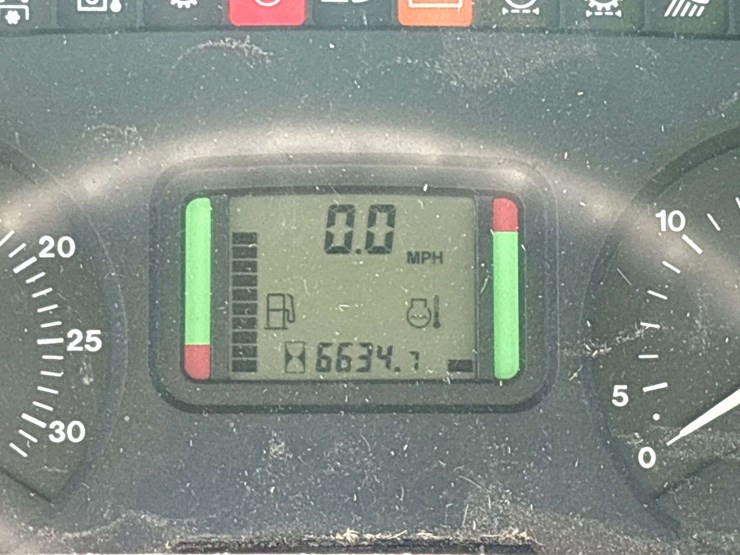 john-deere-7130-image-17