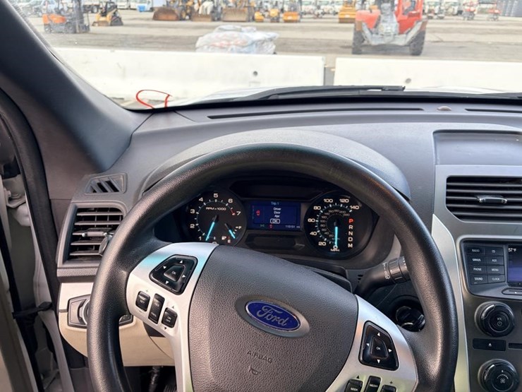 ford-explorer-image-14