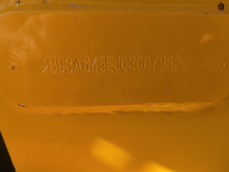 2022-bell-b45e-image-10