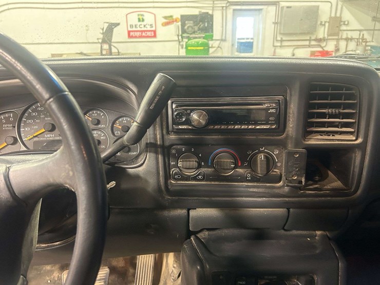 2001-chevrolet-2500-image-20