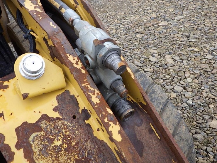 caterpillar-262d3-image-19