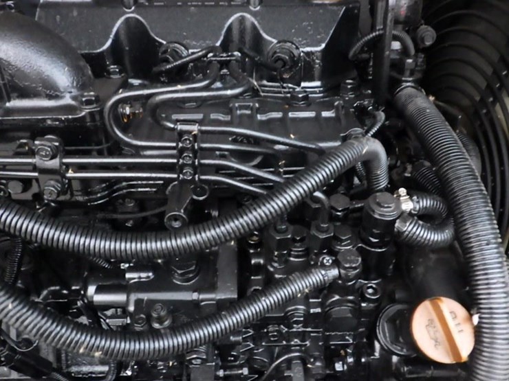 2024-doosan-dx60-9c-hydraulic-excavator-image-19