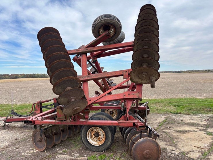 white-25ft-disk-image-8