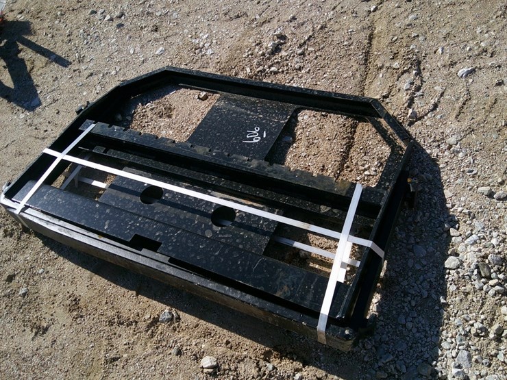 set-forks-f/-dingo-skid-steer--need-assebly-image-1