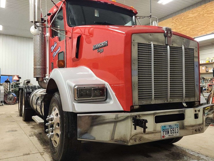 2001-kenworth-t800-image-6