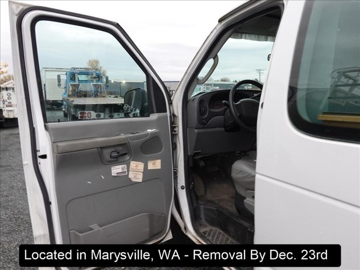 2006-ford-e350-image-2