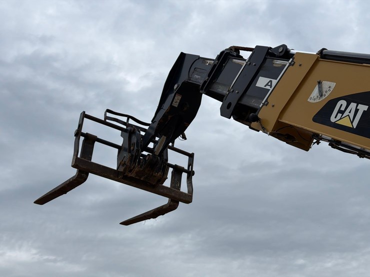 2019-caterpillar-tl1255-image-9