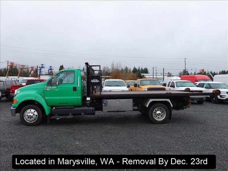 2013-ford-f650-image-4