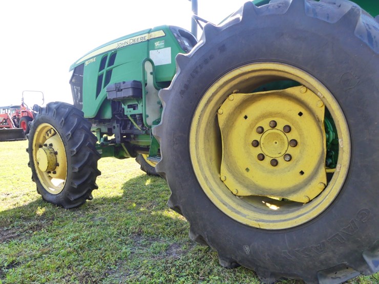 john-deere-5075e-image-9