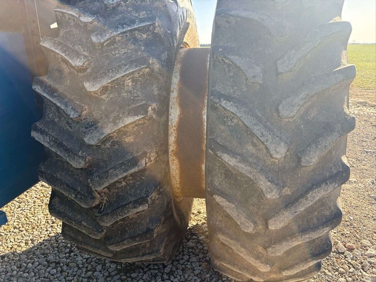 1991-ford-876-image-23