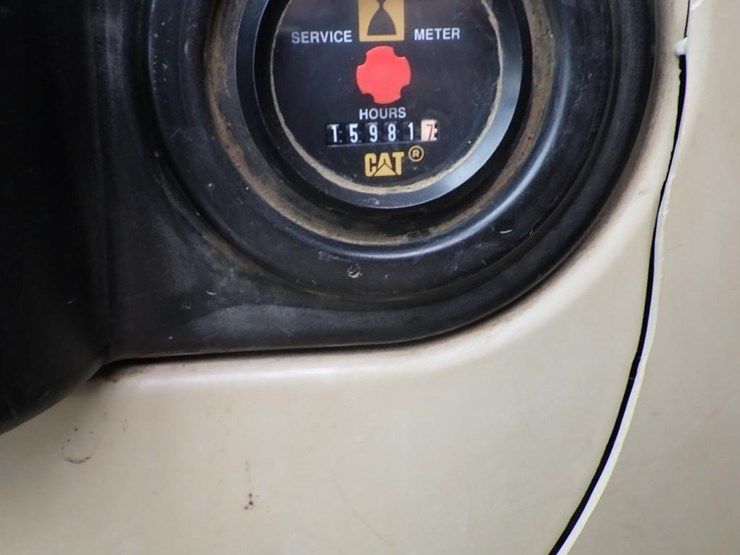 caterpillar-320c-image-35